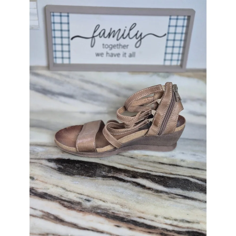 Miz Mooz Womens Leather Strappy Wedge Sandals Tan Brown Low Heel Zipper 39‎ 8.5